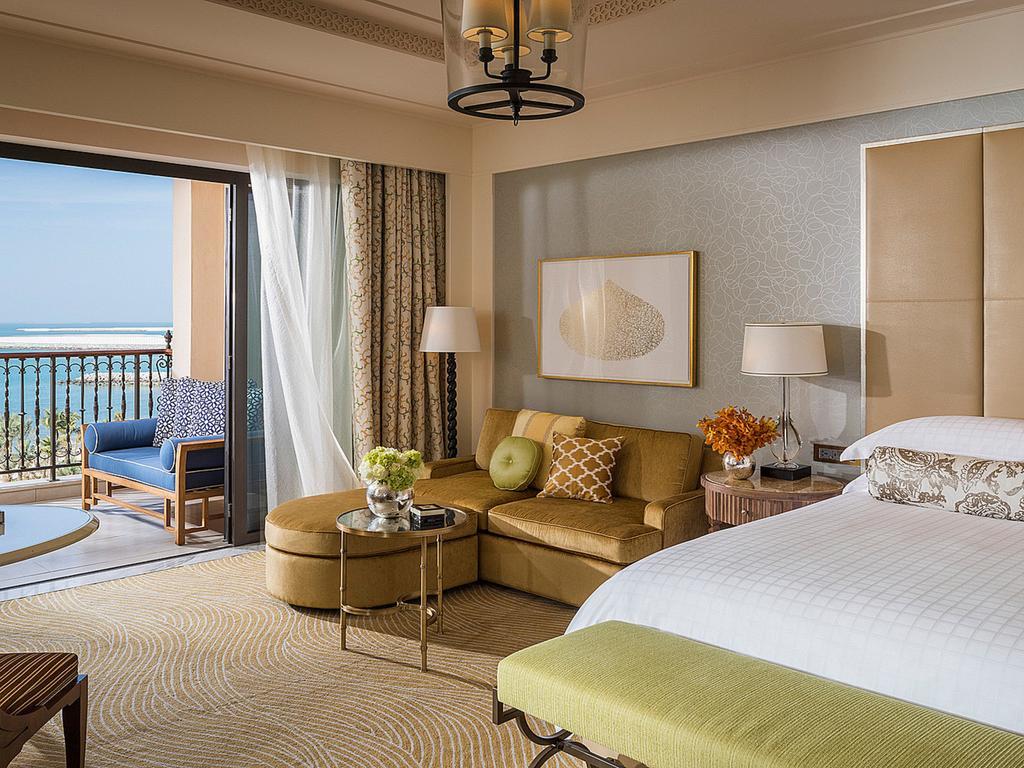 Premier Sea View Room, King Bed,1153823157:JPEG